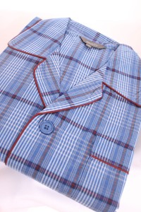 blue check 200x300 SuitsMen is not all about Suits